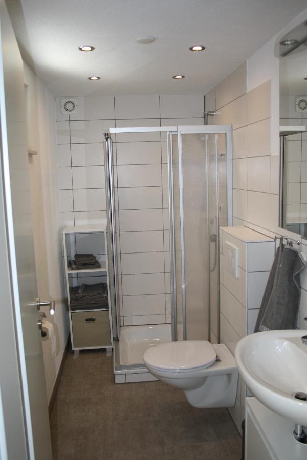 Schönes Zimmer mit Bad für Reisende Murg  Exterior foto