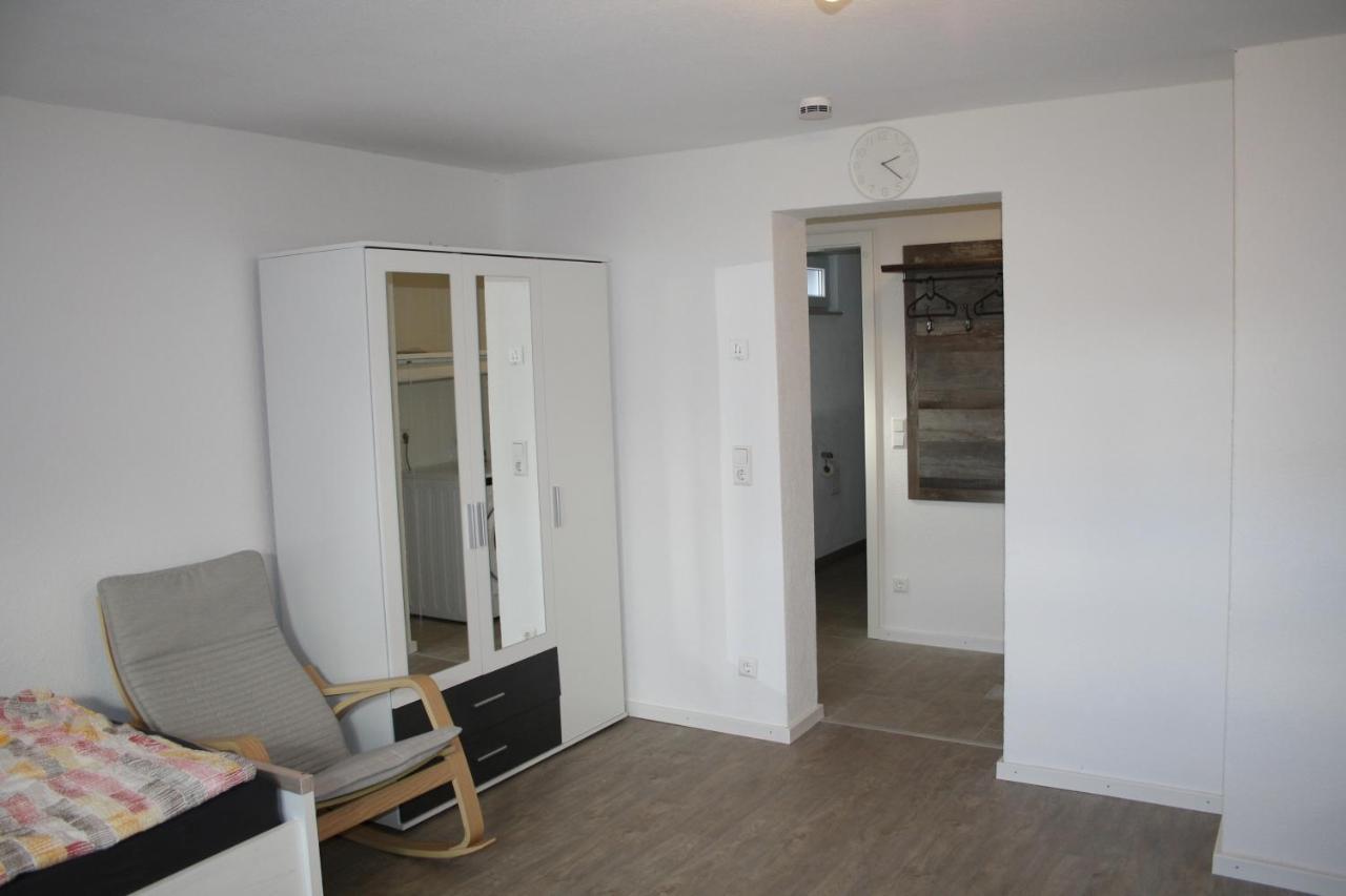 Schönes Zimmer mit Bad für Reisende Murg  Exterior foto